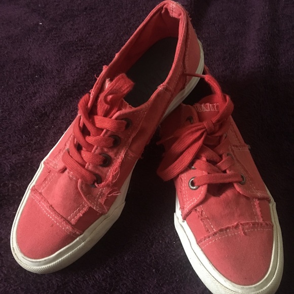 Blowfish Shoes Red Blowfish Sneakers Poshmark